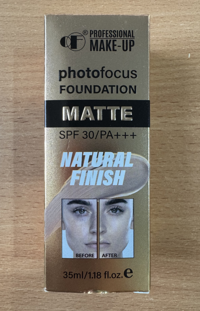 Тональная основа с матовым финишем Photofocus